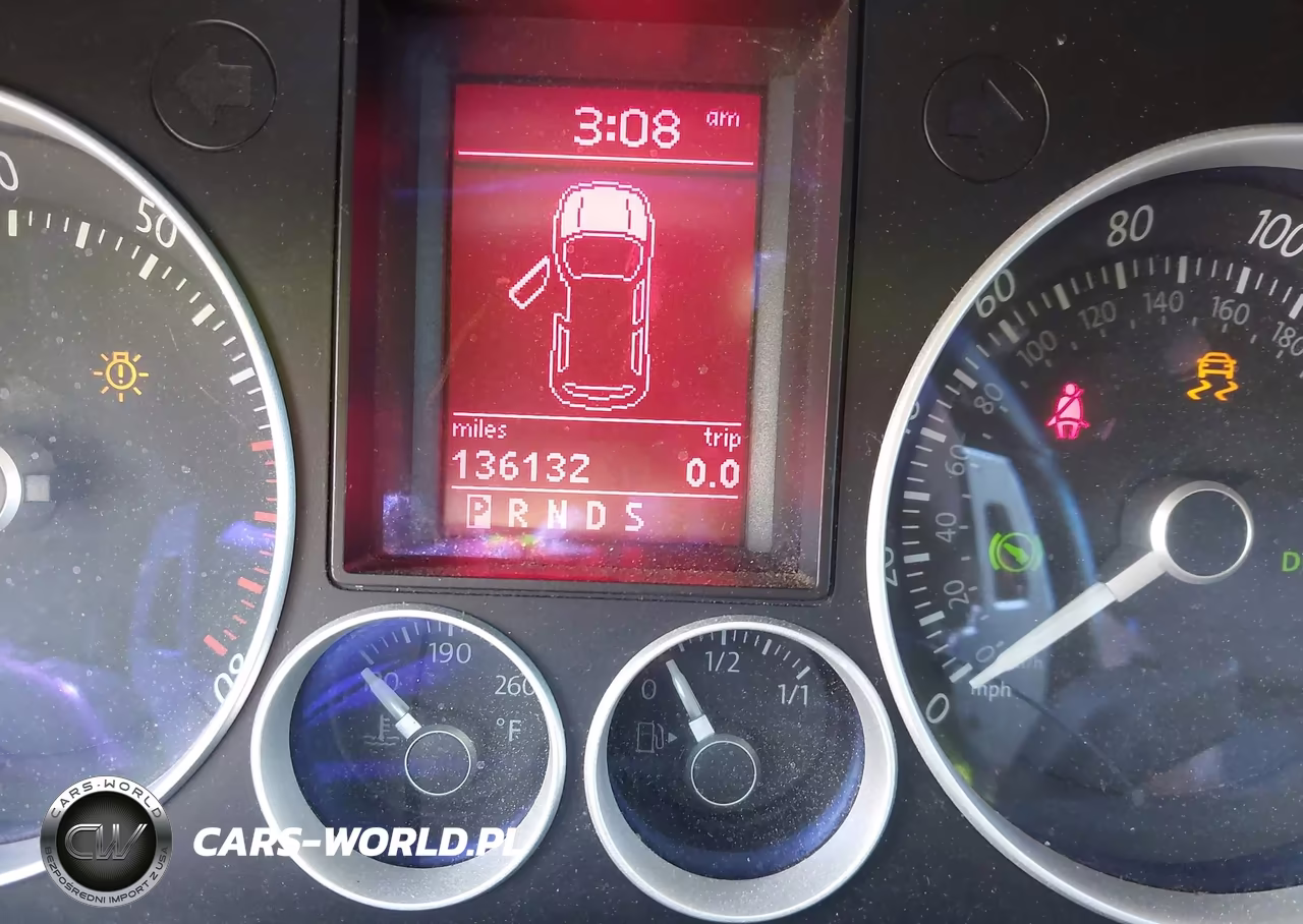 2008 Volkswagen R32 VIN:WVWKC71K98W054611 - 7