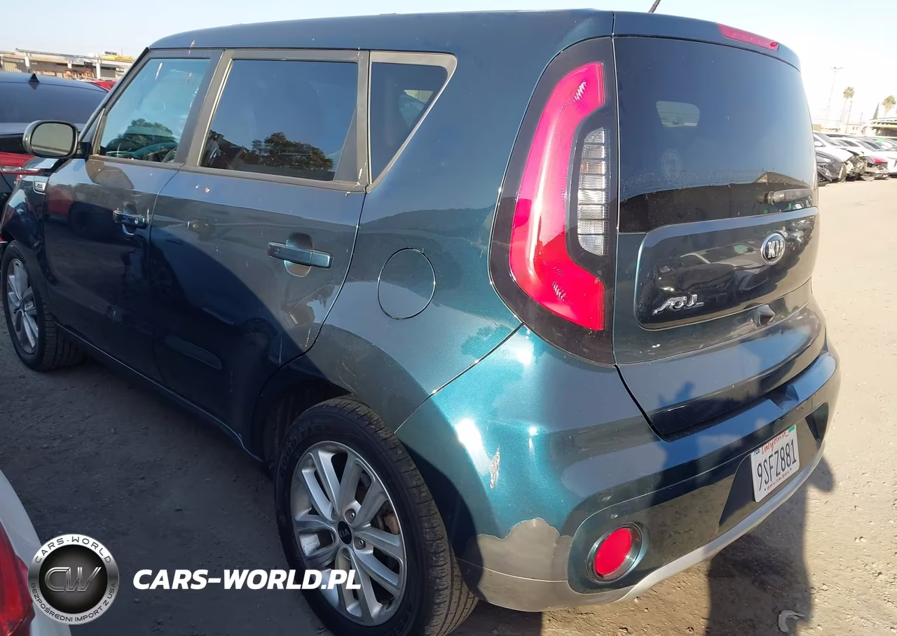2017 Kia Soul + VIN:KNDJP3A56H7466028 - 3