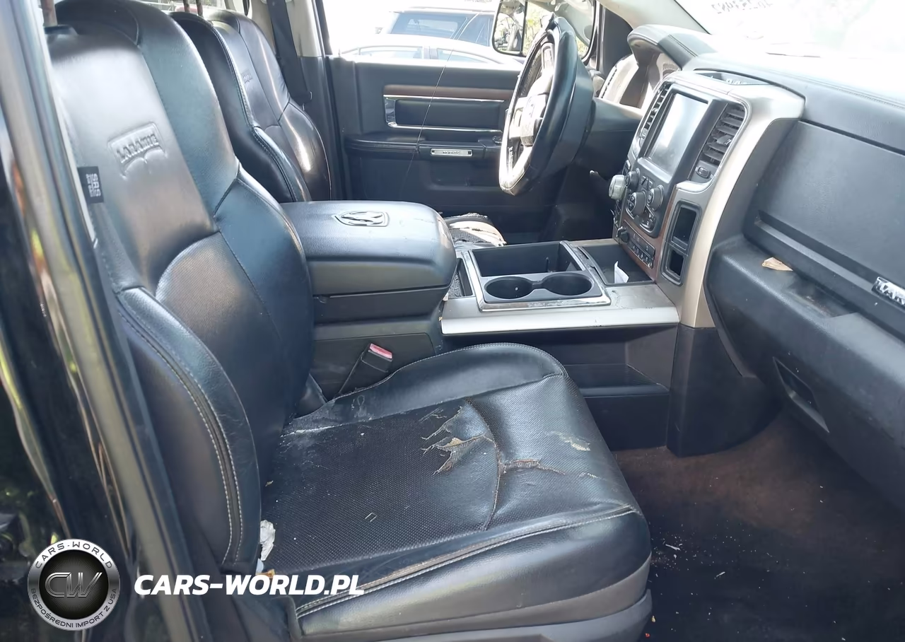 2013 Ram 1500 Laramie VIN:1C6RR7NT2DS671924 - 5