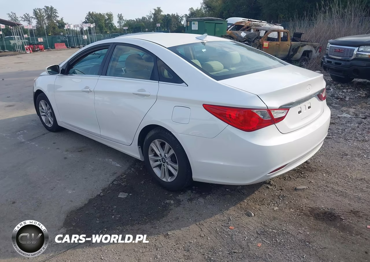 2011 Hyundai Sonata Gls VIN:5NPEB4AC6BH308666 - 3