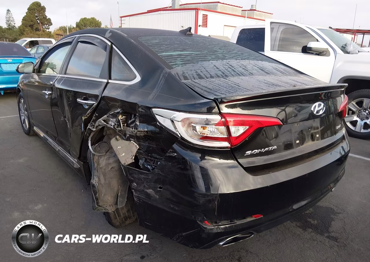 2017 Hyundai Sonata Sport VIN:5NPE34AF9HH462286 - 3