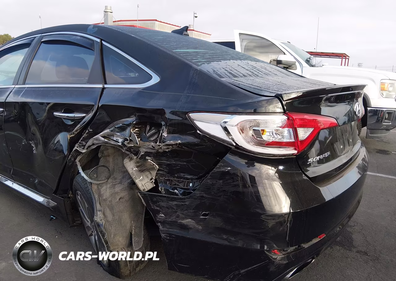 2017 Hyundai Sonata Sport VIN:5NPE34AF9HH462286 - 6