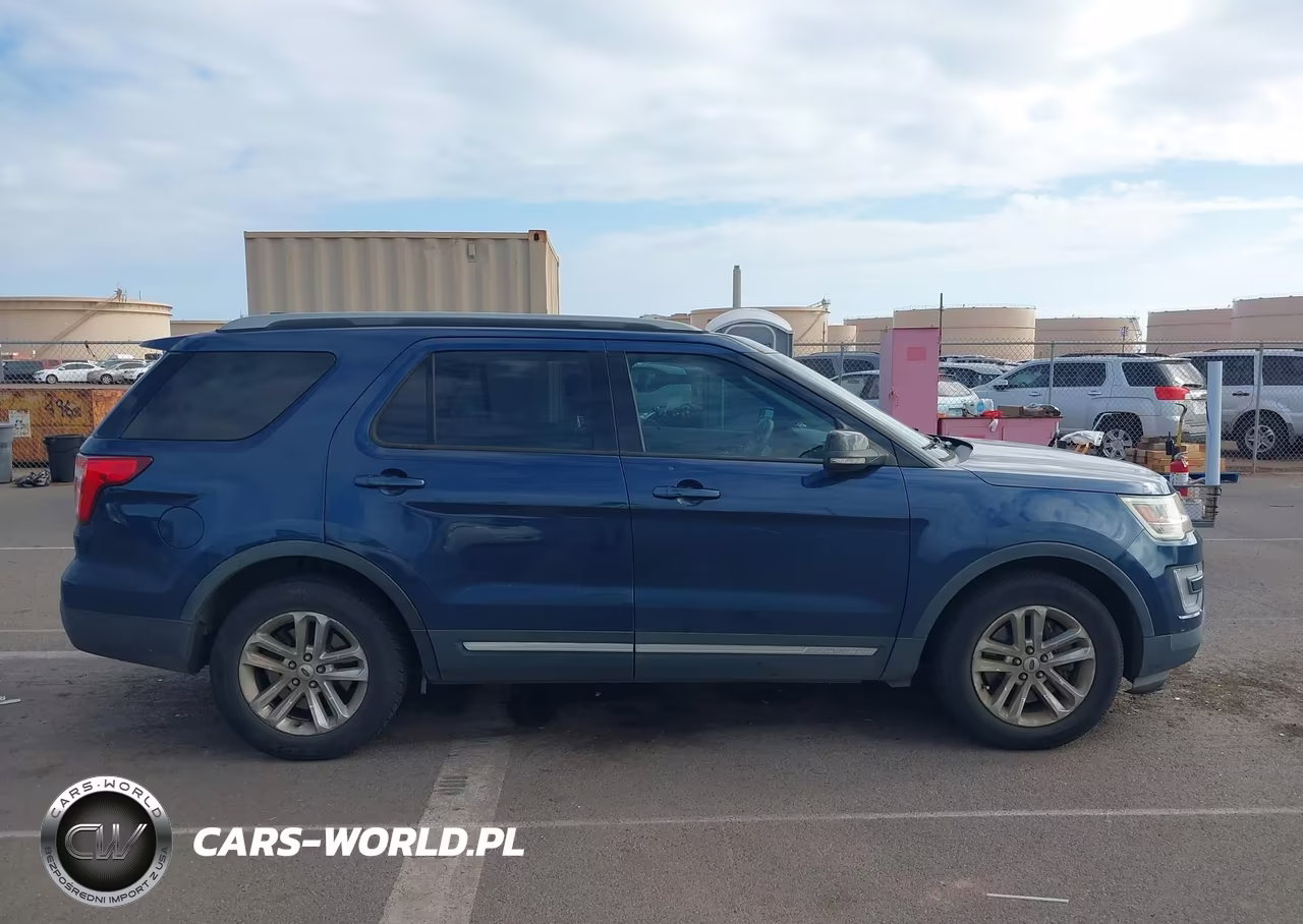 2017 Ford Explorer Xlt VIN:1FM5K7D88HGE00203 - 13