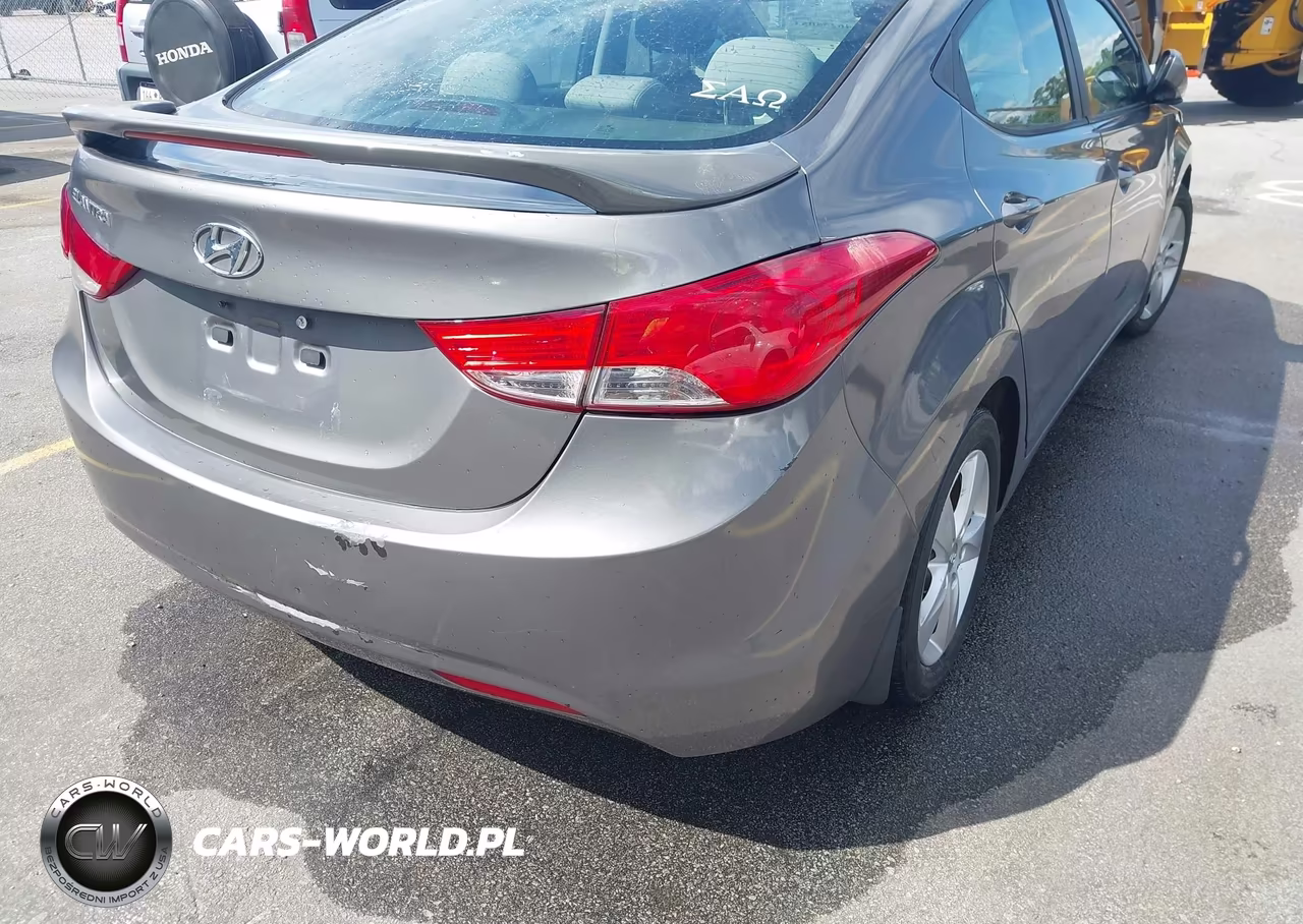 2013 Hyundai Elantra Gls VIN:5NPDH4AE1DH379899 - 6