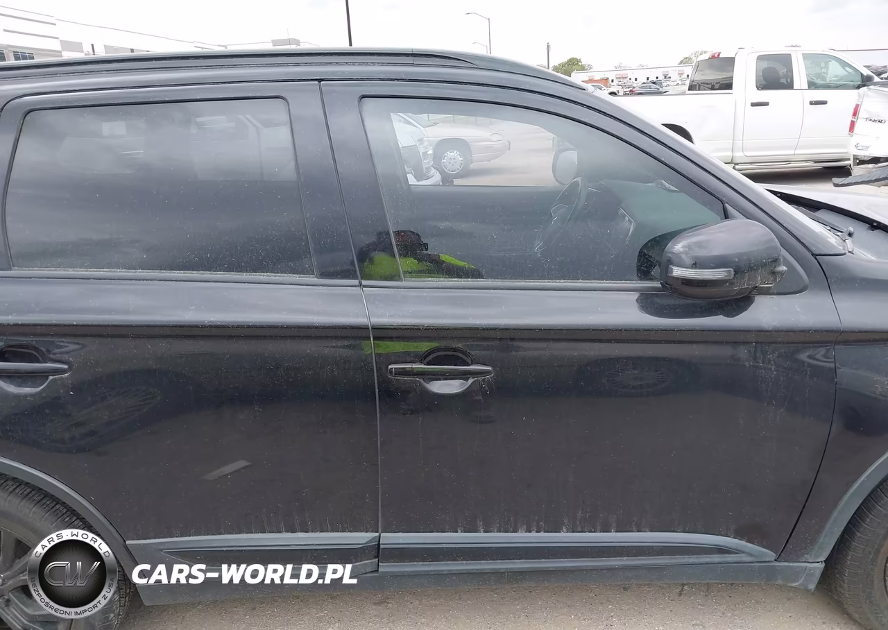 2018 Mitsubishi Outlander Le VIN:JA4AZ3A35JZ022944 - 13
