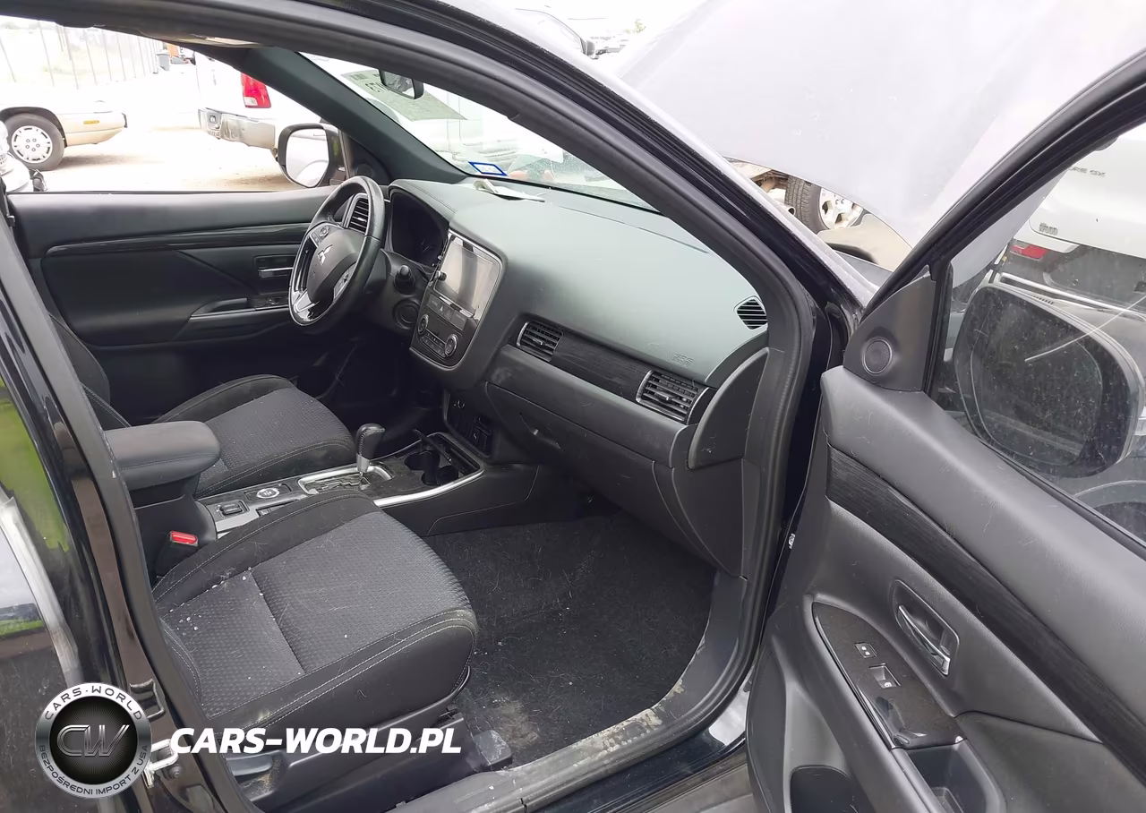 2018 Mitsubishi Outlander Le VIN:JA4AZ3A35JZ022944 - 5