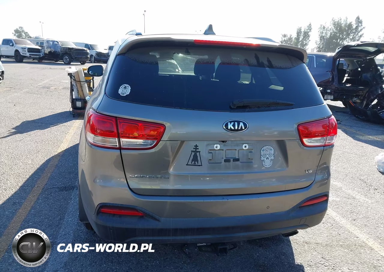 2017 Kia Sorento 3.3L Lx VIN:5XYPGDA55HG232661 - 16