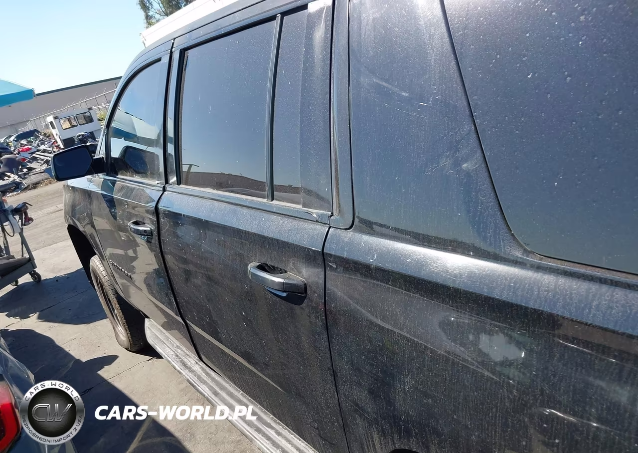2015 Chevrolet Suburban 1500 Ls VIN:1GNSCHKCXFR281726 - 15