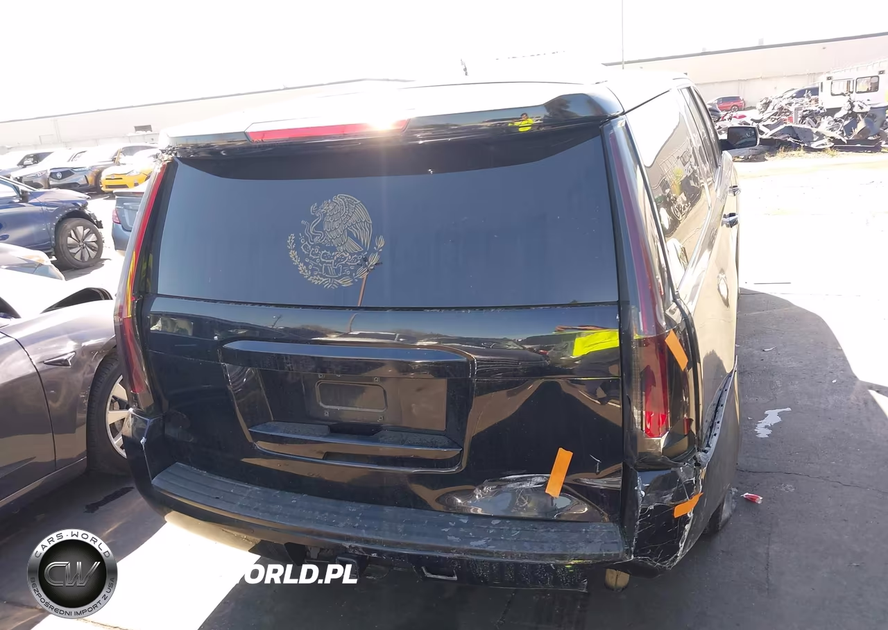 2015 Chevrolet Suburban 1500 Ls VIN:1GNSCHKCXFR281726 - 17