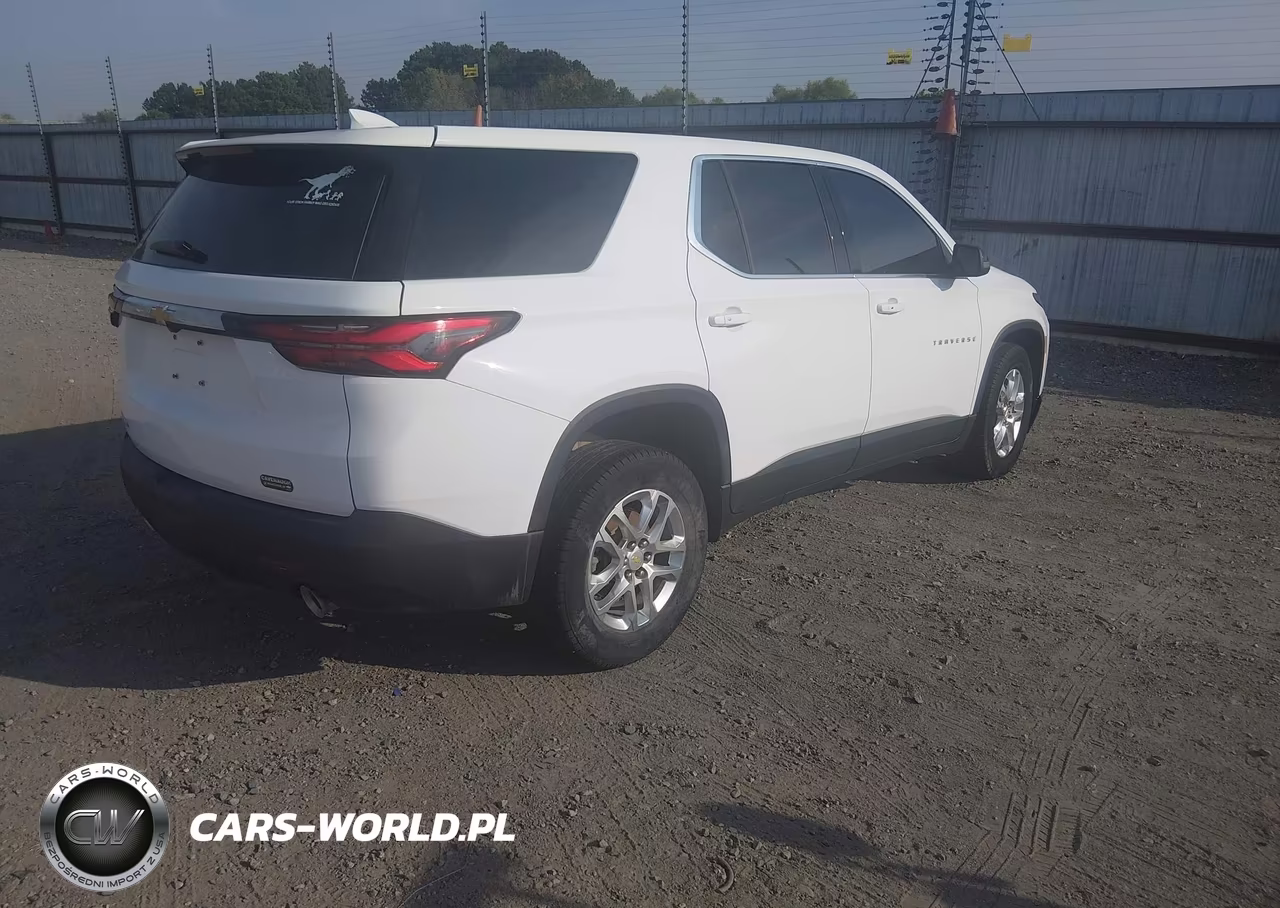 2022 Chevrolet Traverse Ls VIN:1GNERFKW1NJ118485 - 4