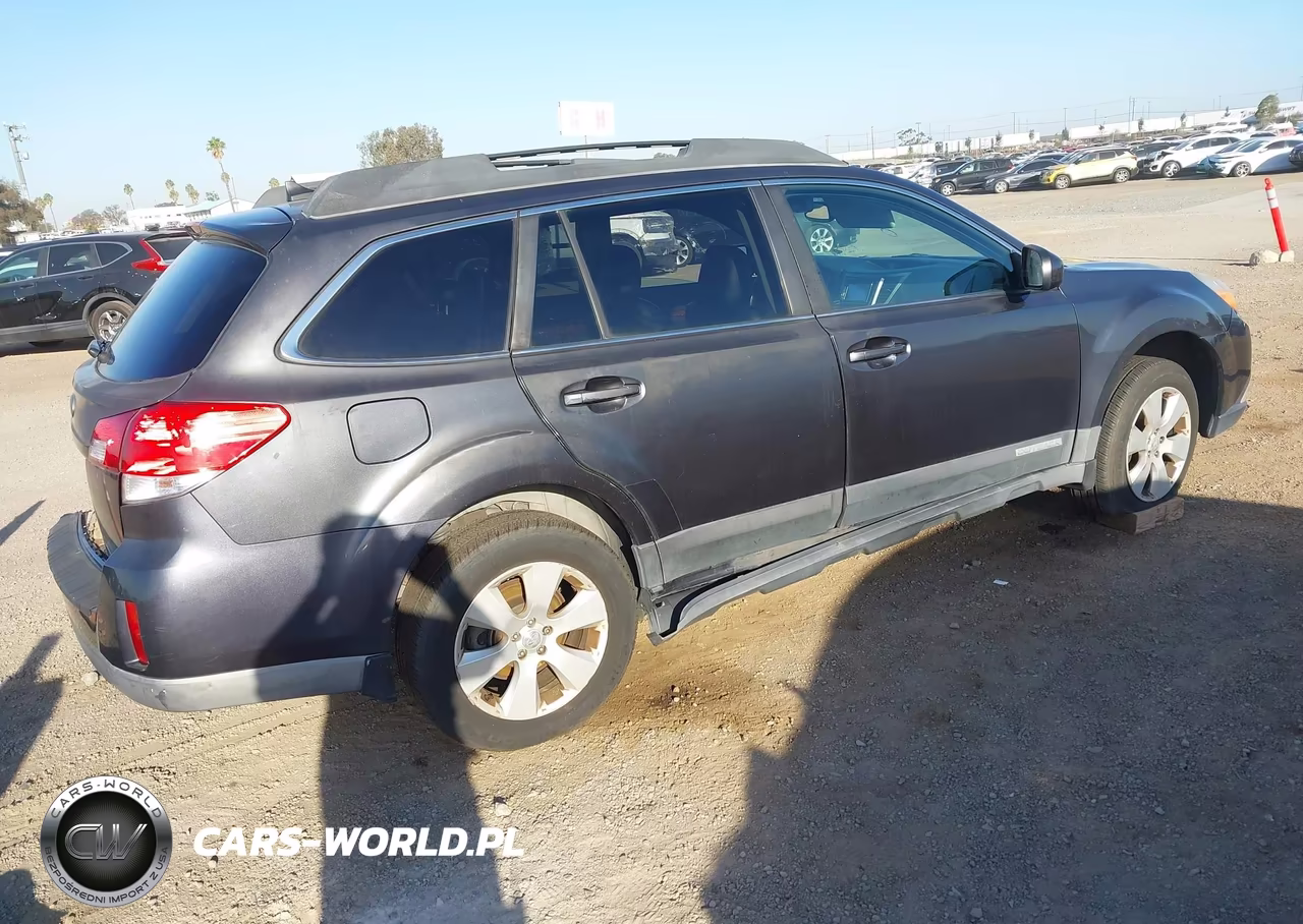 2011 Subaru Outback 2.5I Limited VIN:4S4BRCKC8B3337214 - 4