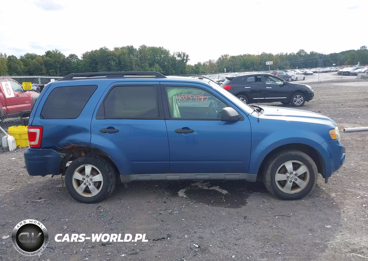 2009 Ford Escape Xlt VIN:1FMCU93G89KC34379 - 13