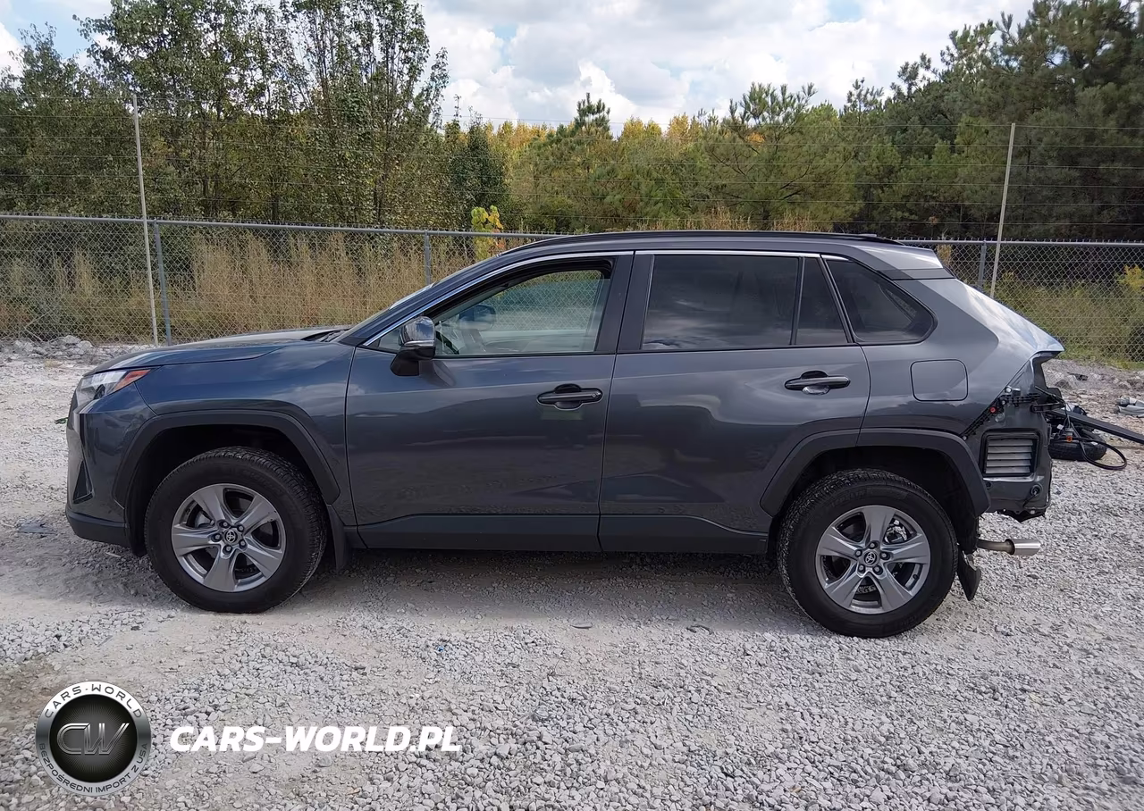 2024 Toyota Rav4 Xle VIN:2T3W1RFV8RC260199 - 14