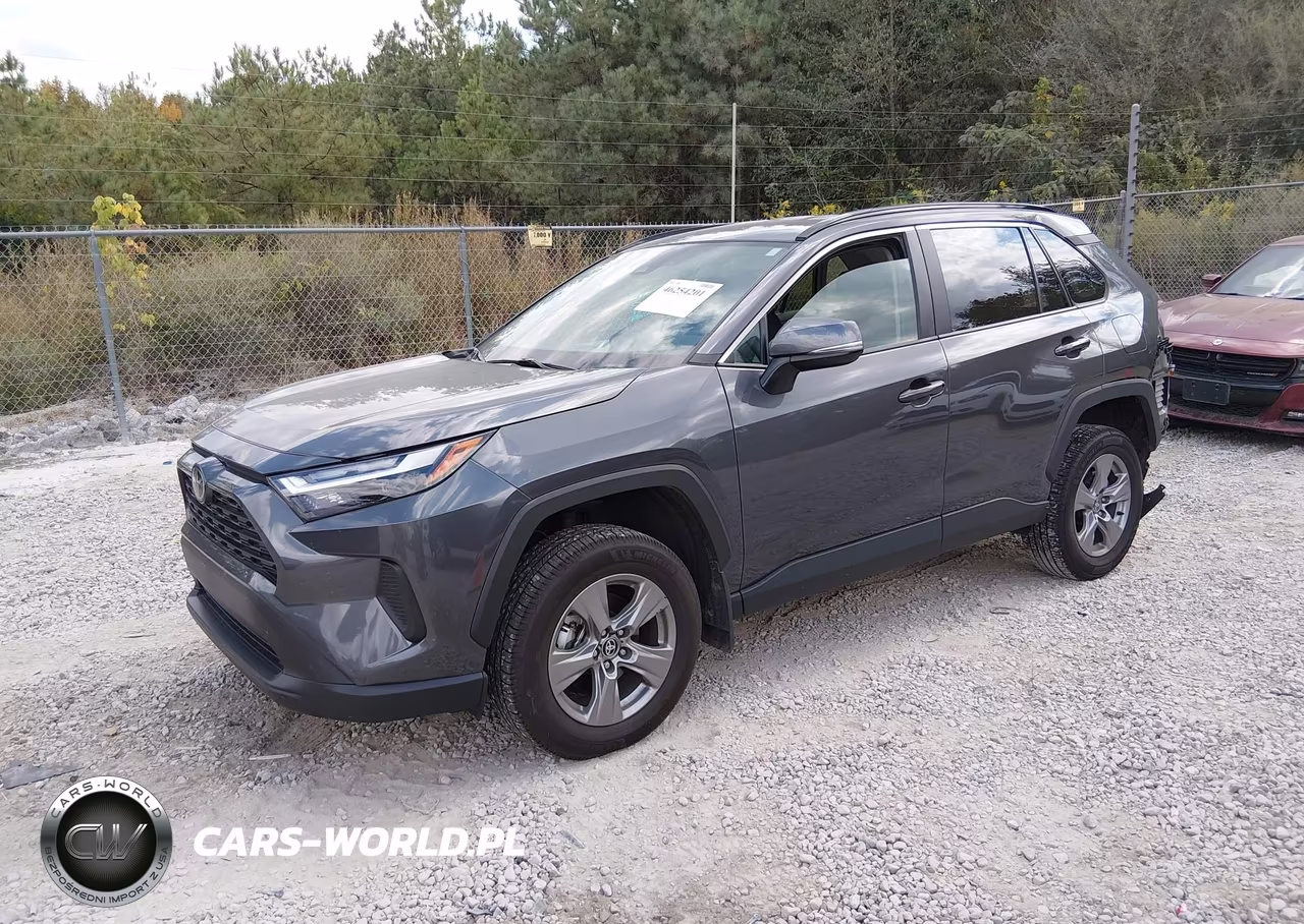 2024 Toyota Rav4 Xle VIN:2T3W1RFV8RC260199 - 2