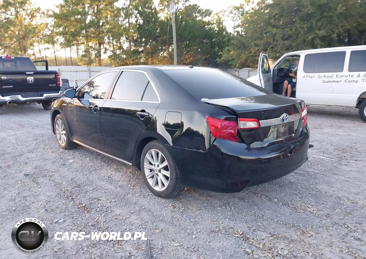 2012 Toyota Camry Hybrid Xle VIN:4T1BD1FK4CU050811 - 3