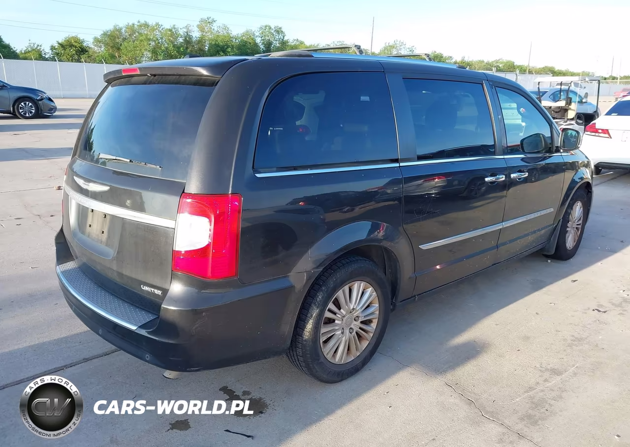 2014 Chrysler Town & Country Limited VIN:2C4RC1GG7ER345434 - 4