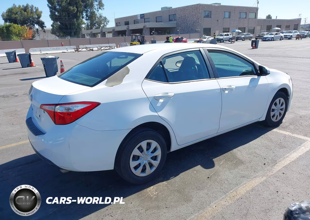 2016 Toyota Corolla L VIN:5YFBURHE0GP377946 - 4
