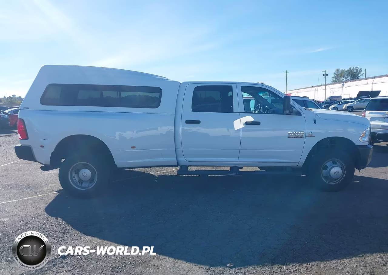 2017 Ram 3500 Tradesman 4X4 8' Box VIN:3C63RRGL5HG717404 - 14