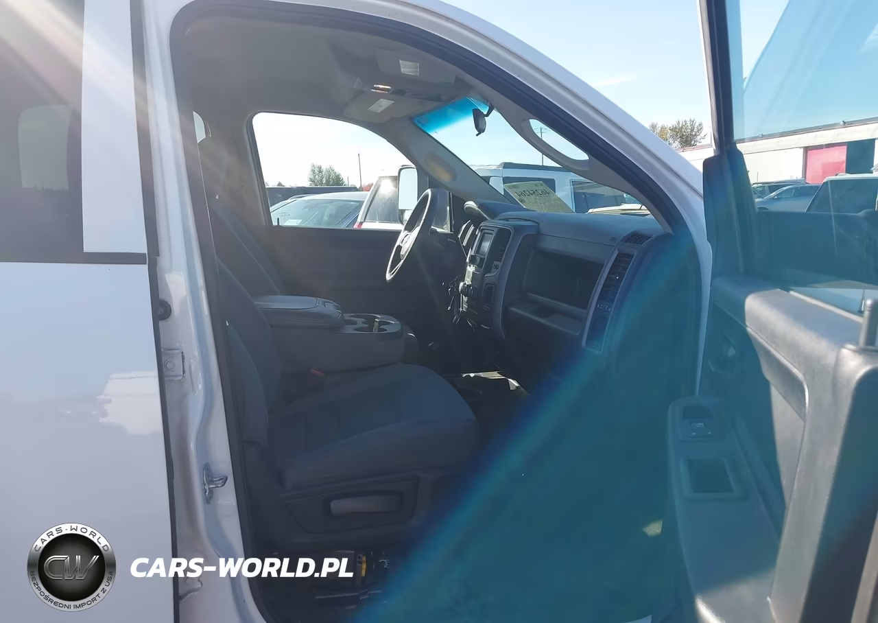2017 Ram 3500 Tradesman 4X4 8' Box VIN:3C63RRGL5HG717404 - 5
