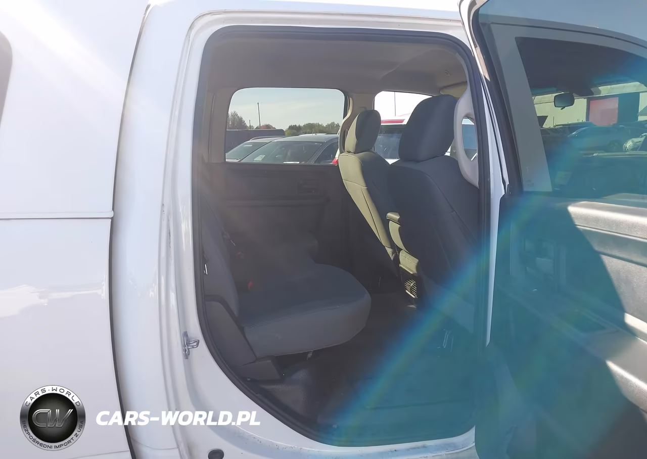 2017 Ram 3500 Tradesman 4X4 8' Box VIN:3C63RRGL5HG717404 - 8