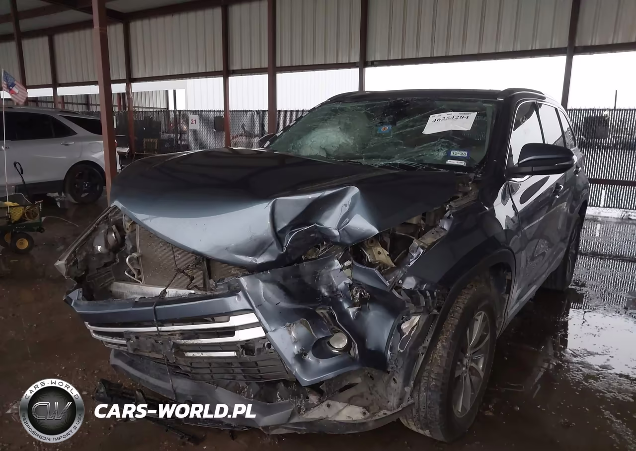 2019 Toyota Highlander Xle VIN:5TDKZRFH3KS305783 - 6