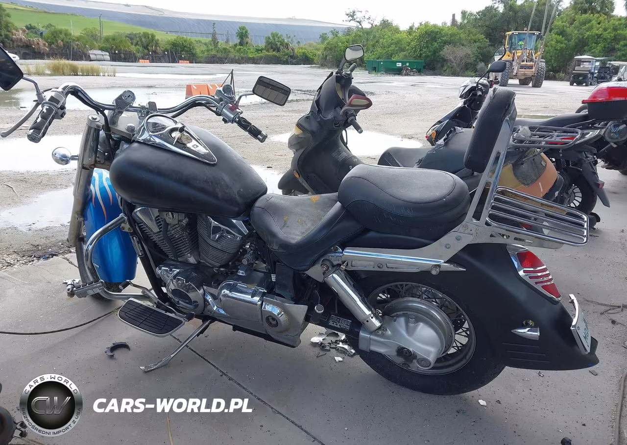 2005 Honda Vt1300 S VIN:1HFSC52065A203816 - 3
