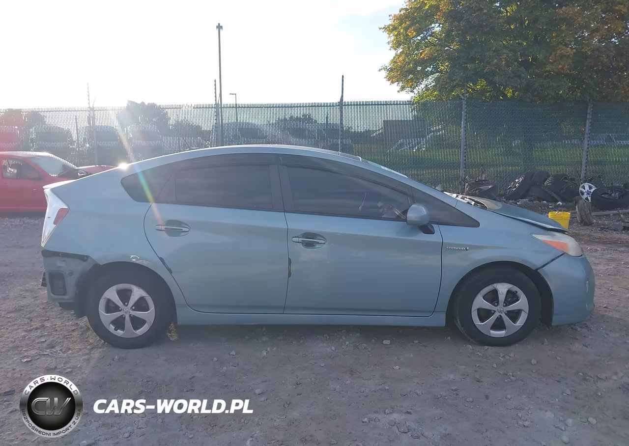 2013 Toyota Prius VIN:JTDKN3DU9D5625966 - 12