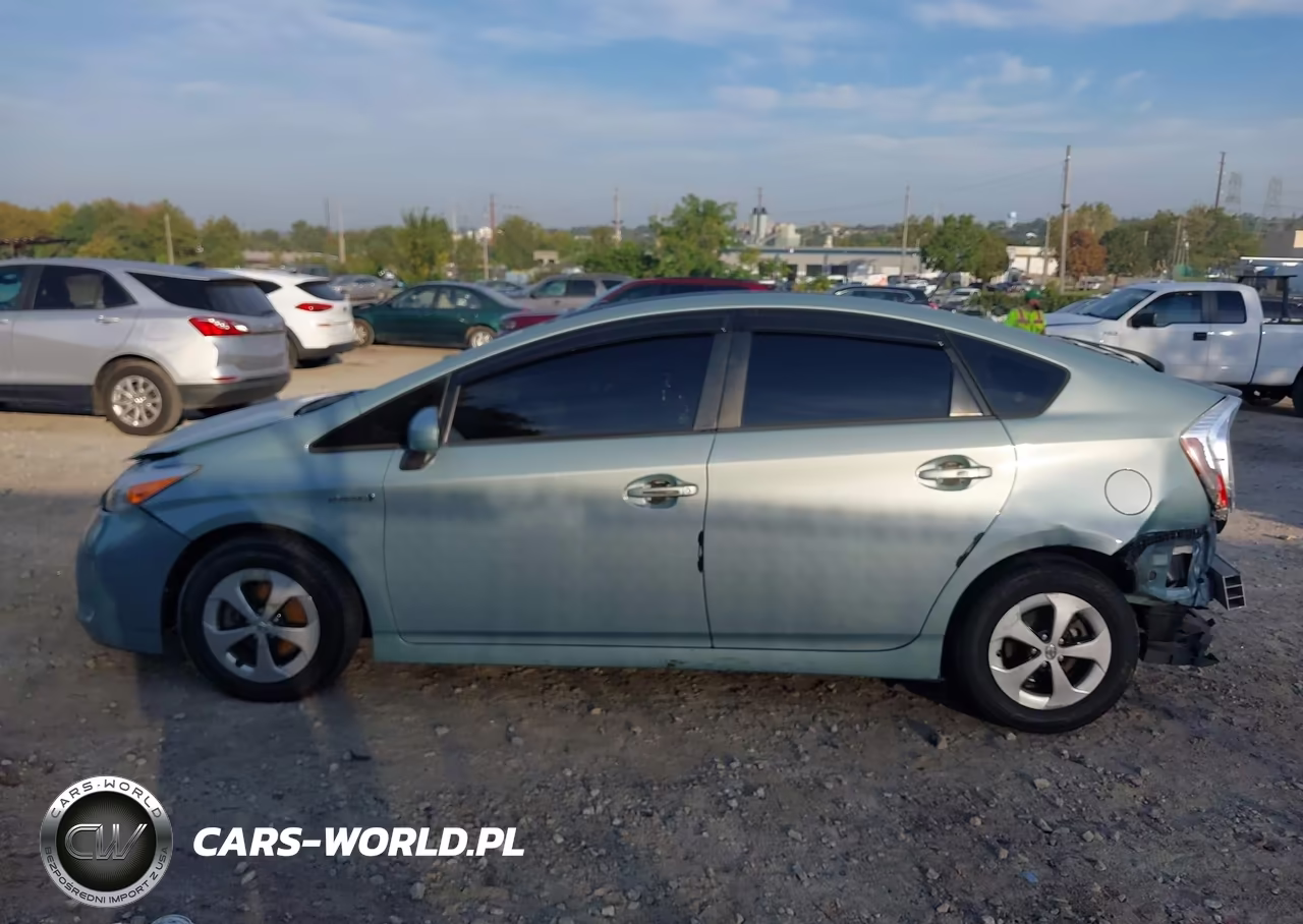 2013 Toyota Prius VIN:JTDKN3DU9D5625966 - 13