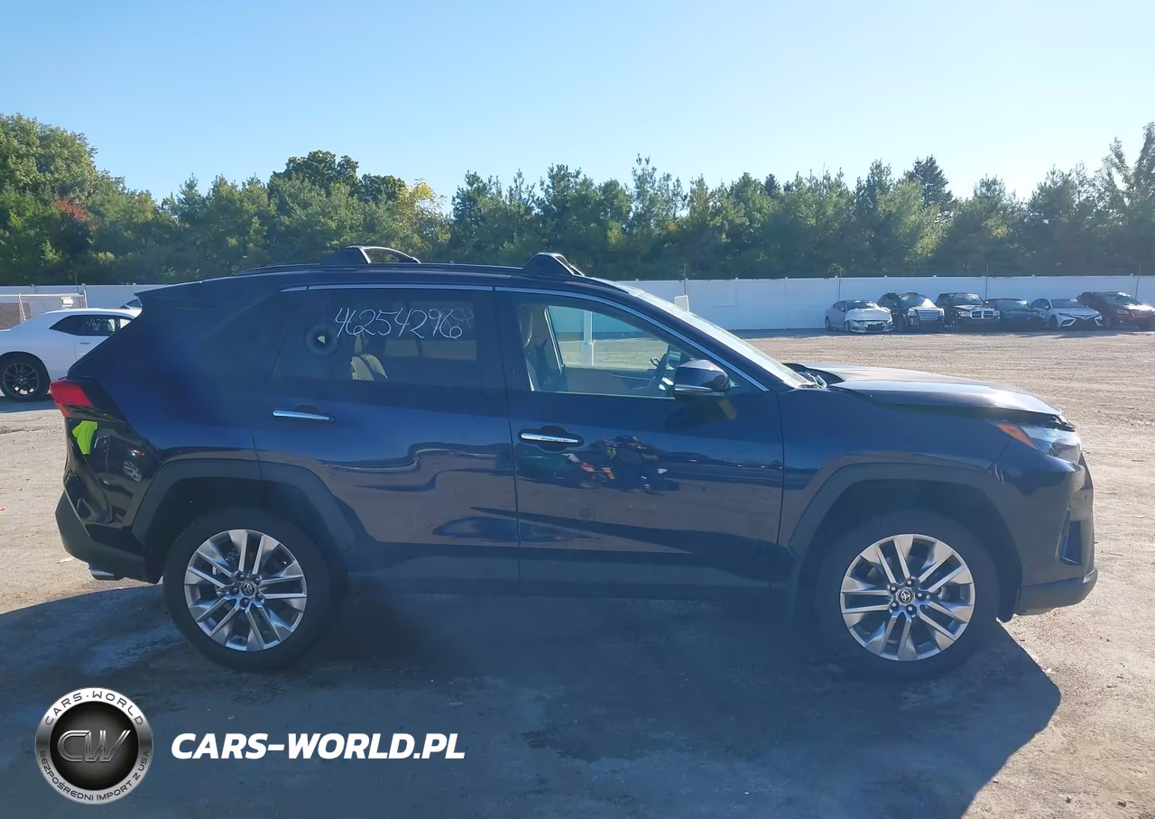 2025 Toyota Rav4 Limited VIN:2T3N1RFVXSW625417 - 14