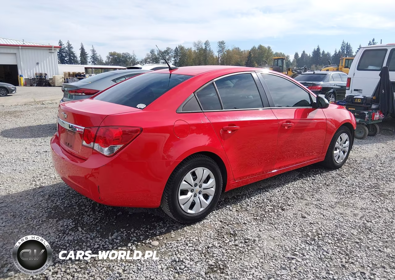 2014 Chevrolet Cruze Ls Auto VIN:1G1PA5SH1E7229578 - 4