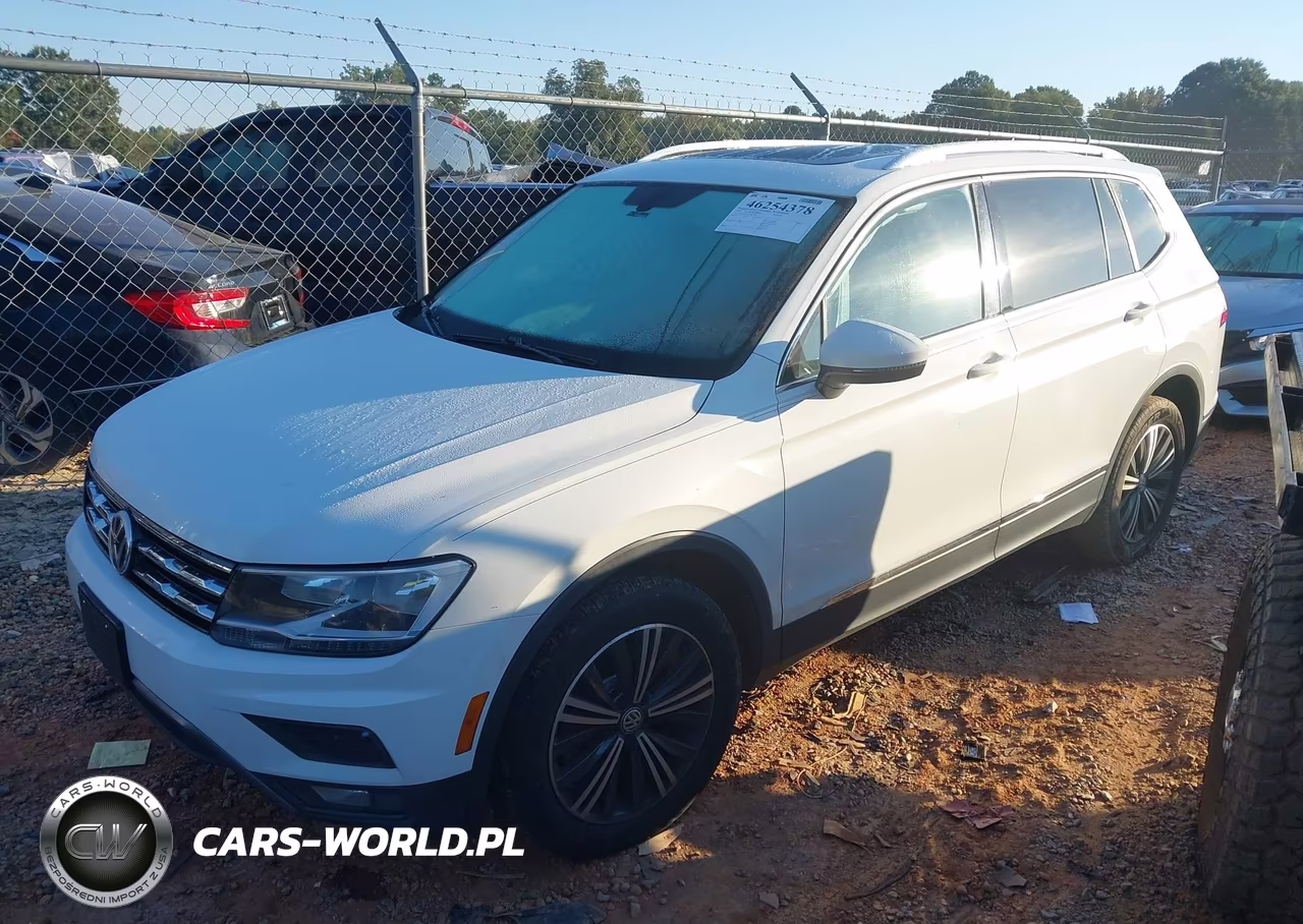 2018 Volkswagen Tiguan 2.0T Se-2.0T Sel VIN:3VV2B7AXXJM037788 - 2