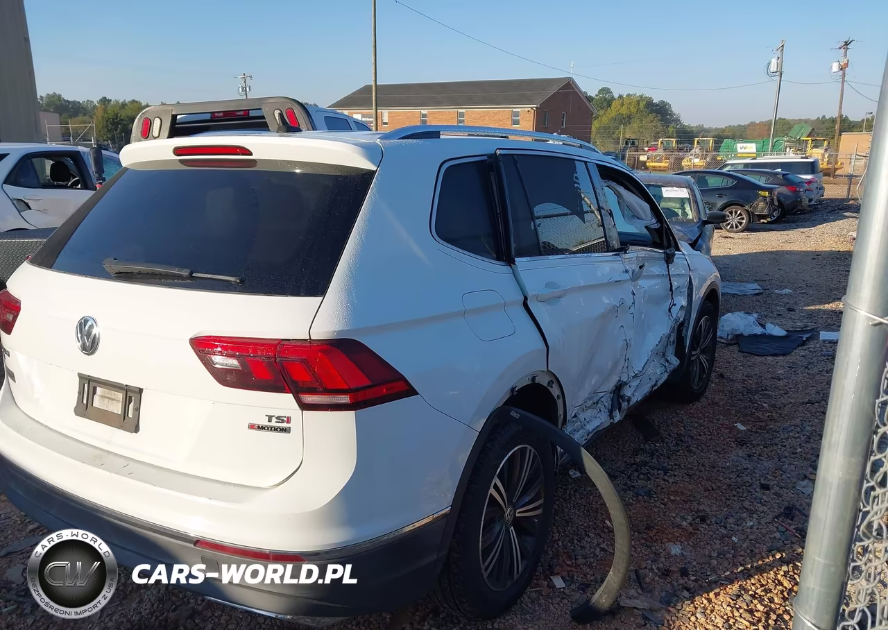 2018 Volkswagen Tiguan 2.0T Se-2.0T Sel VIN:3VV2B7AXXJM037788 - 4
