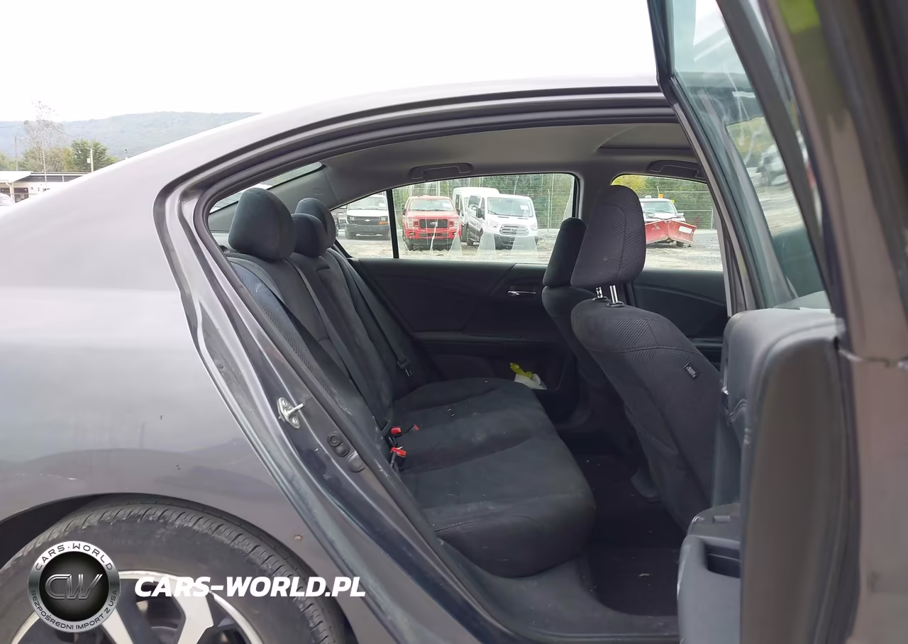2017 Honda Accord Ex VIN:1HGCR2F73HA025968 - 8