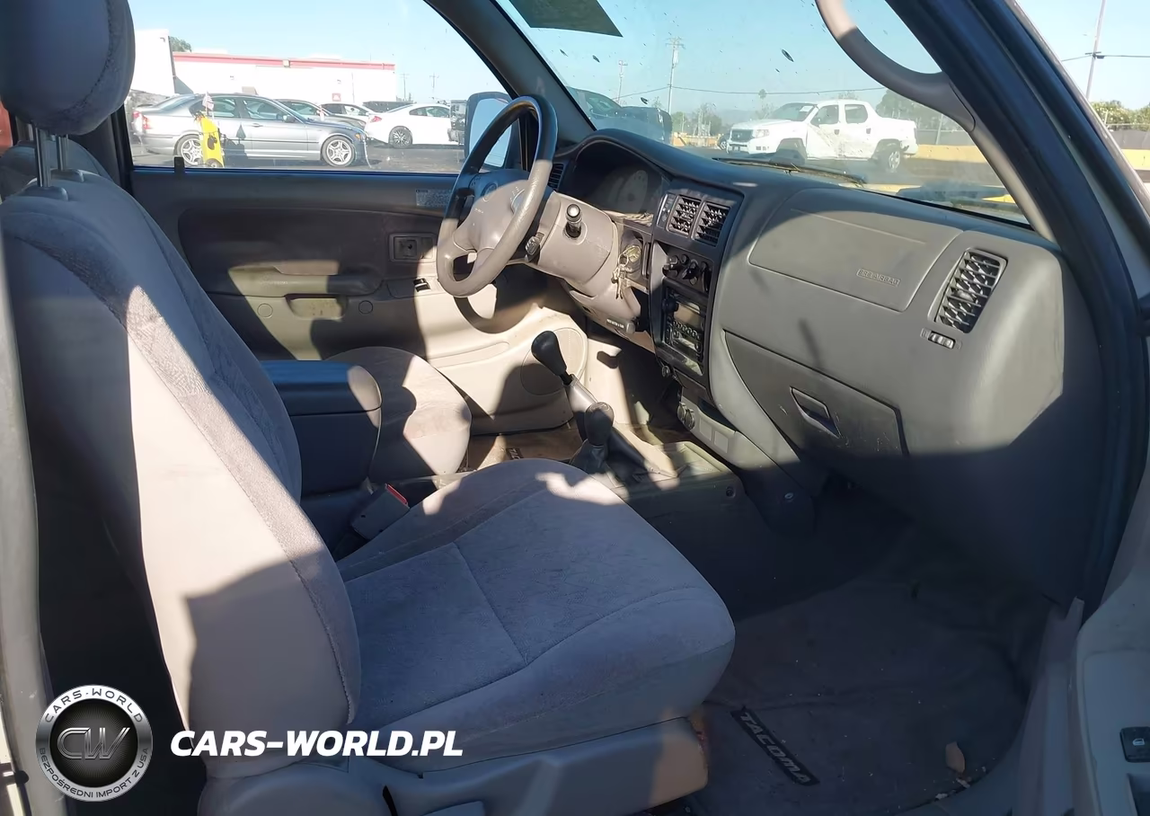 2001 Toyota Tacoma Base V6 VIN:5TEWN72N41Z865908 - 5