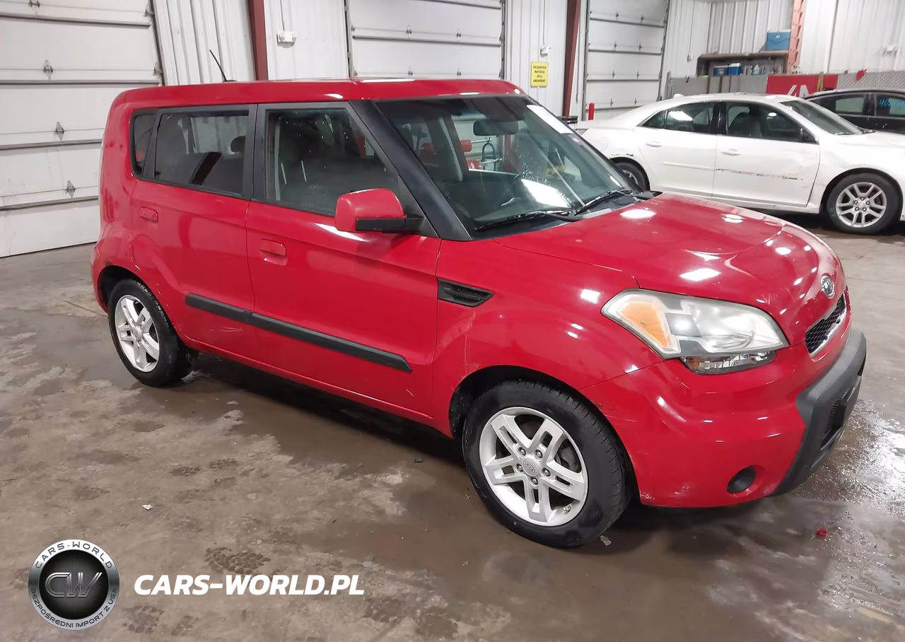 2010 Kia Soul +