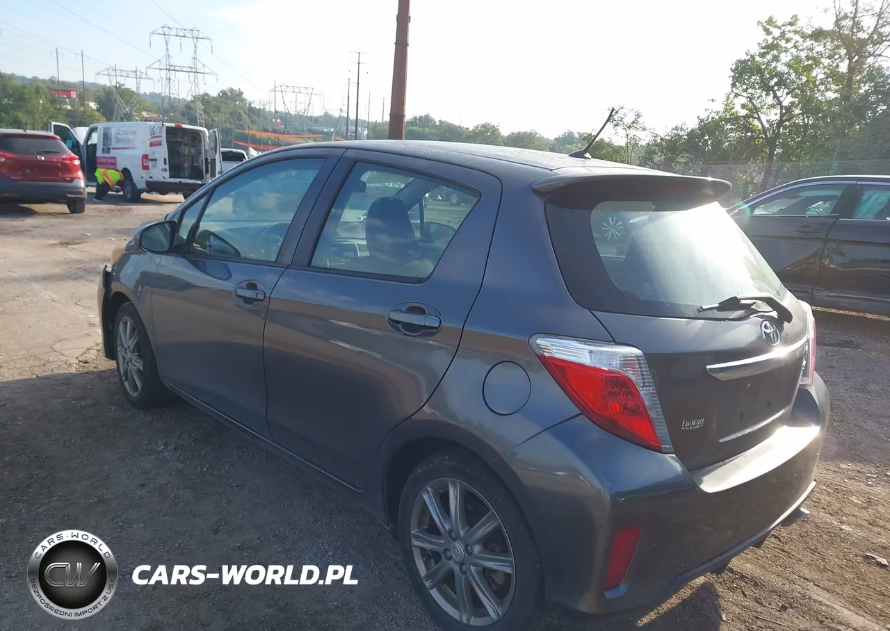 2012 Toyota Yaris Se VIN:JTDKTUD38CD501212 - 3