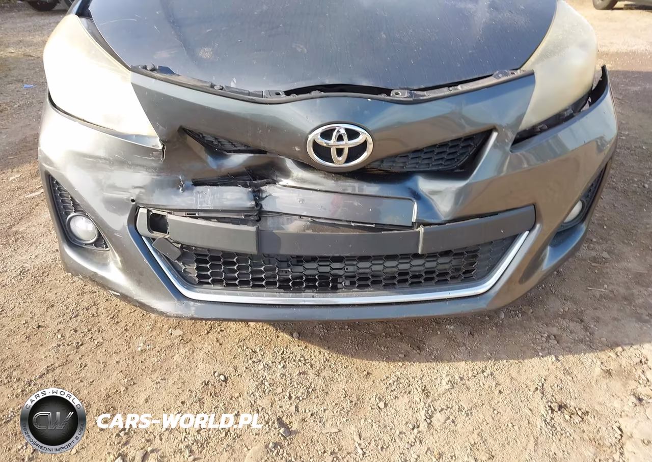 2012 Toyota Yaris Se VIN:JTDKTUD38CD501212 - 6