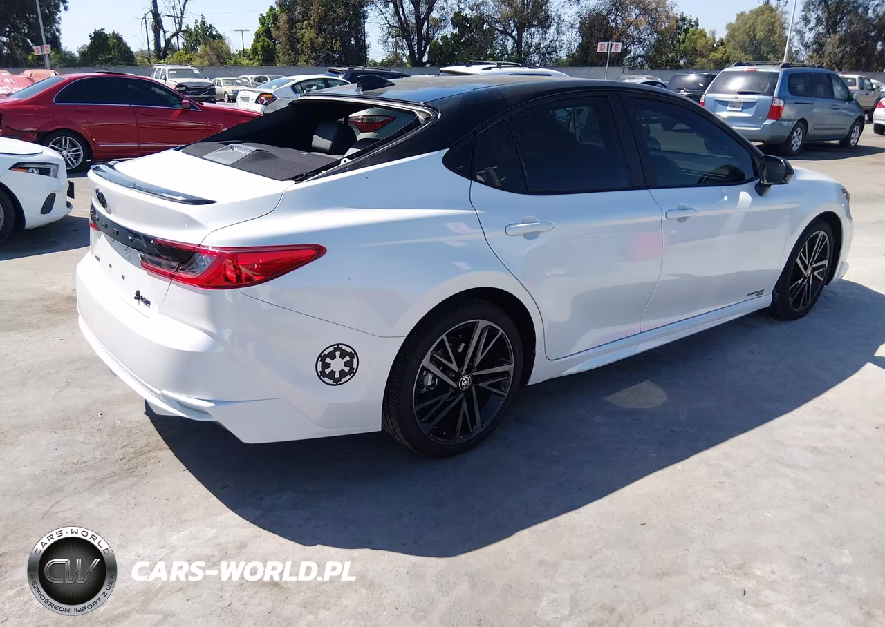 2026 Toyota Camry Xse VIN:4T1DAACK1TU230818 - 4