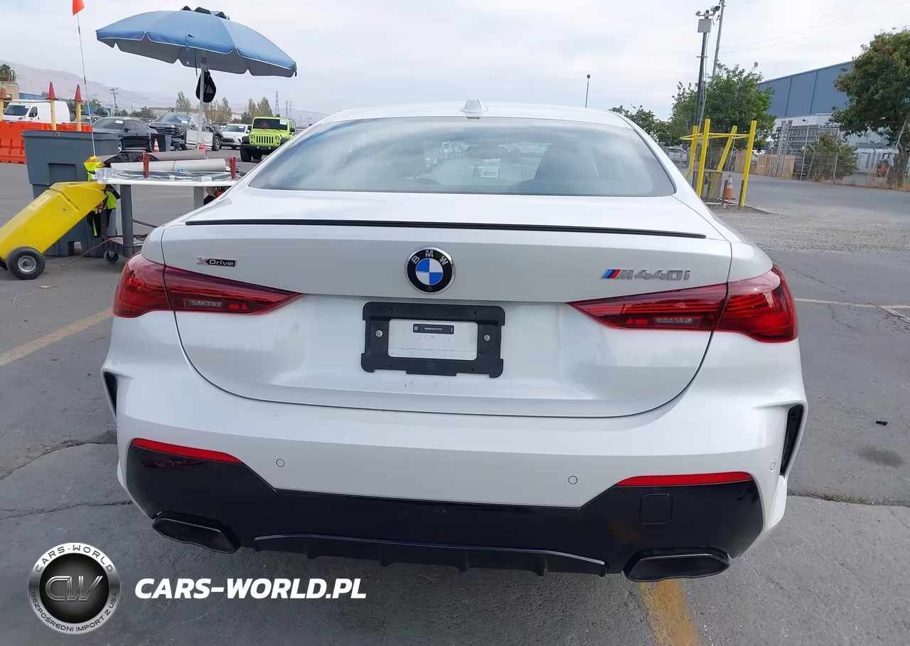2027 BMW M440I VIN:WBA83DA05VCY37541 - 17