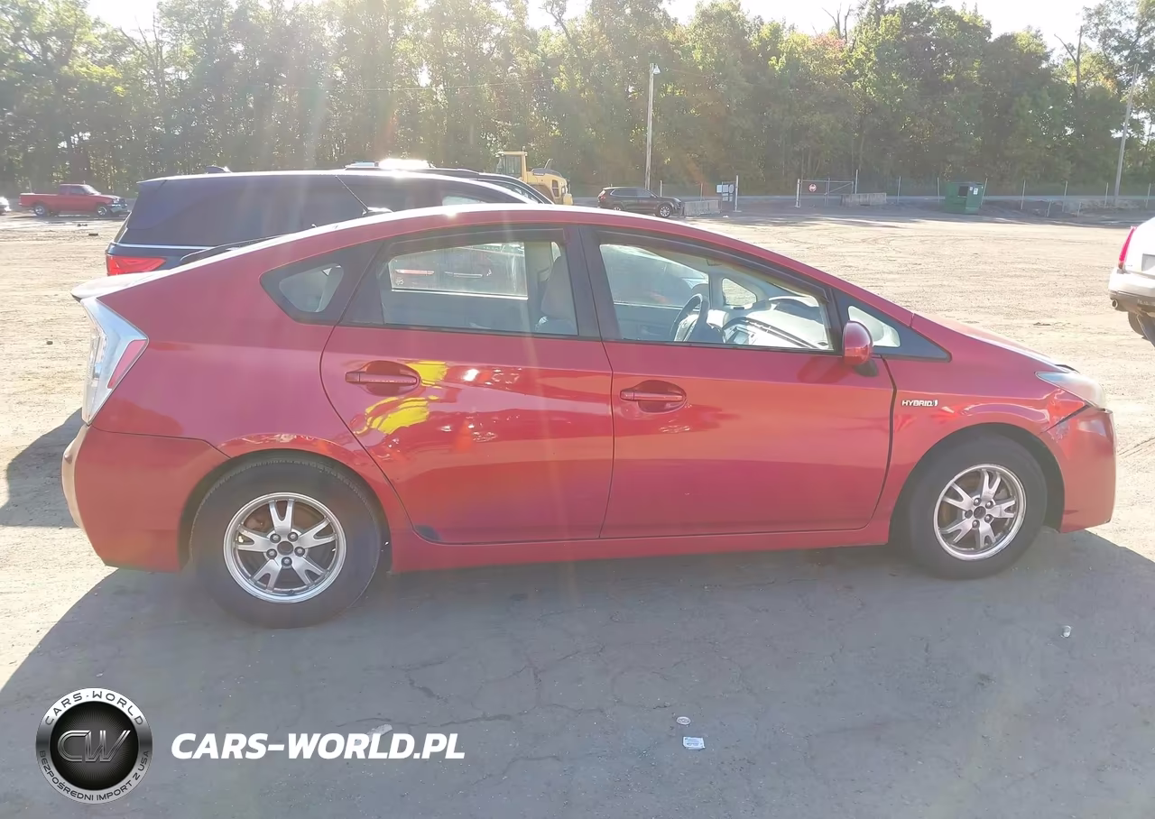 2011 Toyota Prius Three VIN:JTDKN3DU7B0260231 - 13