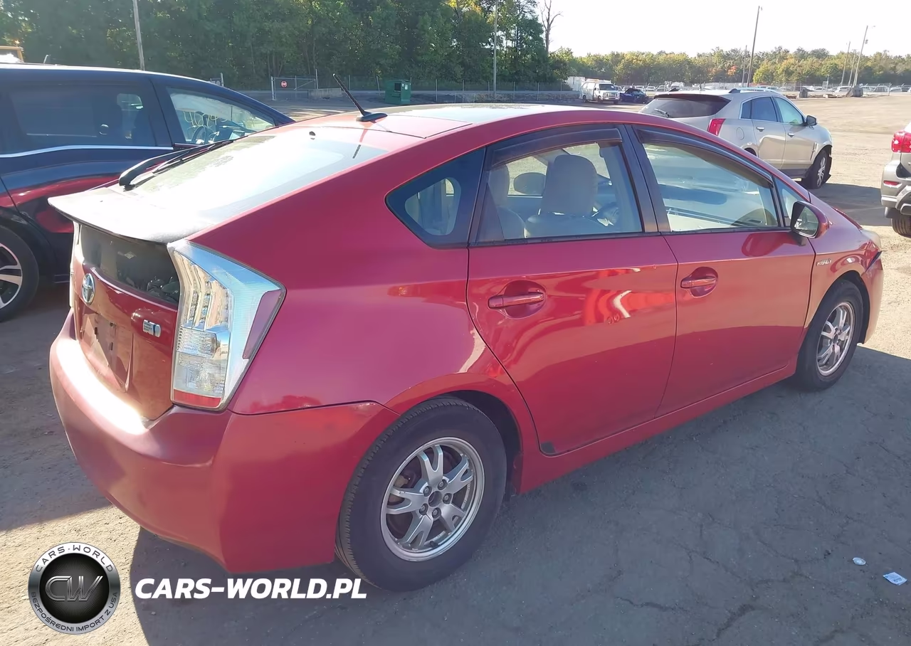 2011 Toyota Prius Three VIN:JTDKN3DU7B0260231 - 4