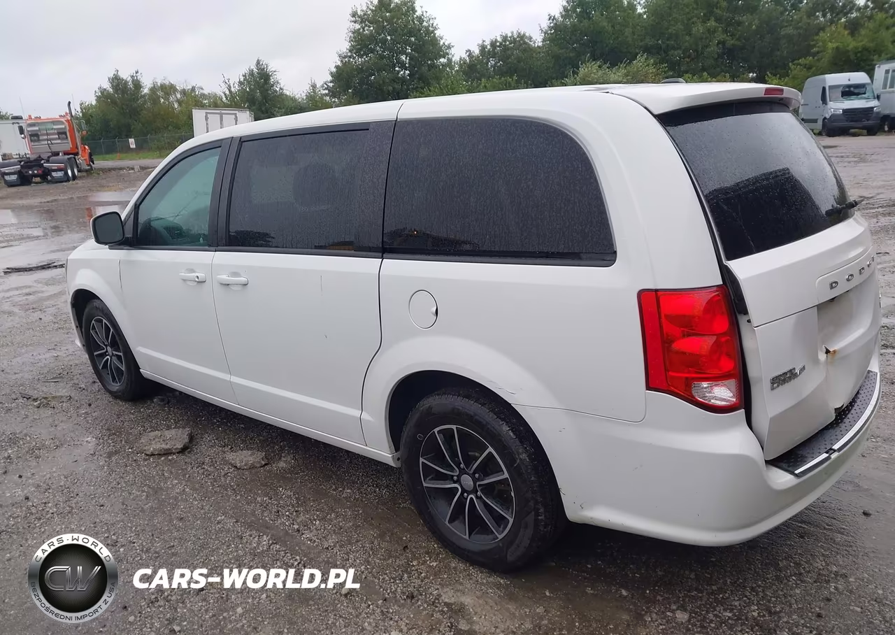2018 Dodge Grand Caravan Gt VIN:2C4RDGEGXJR254414 - 3