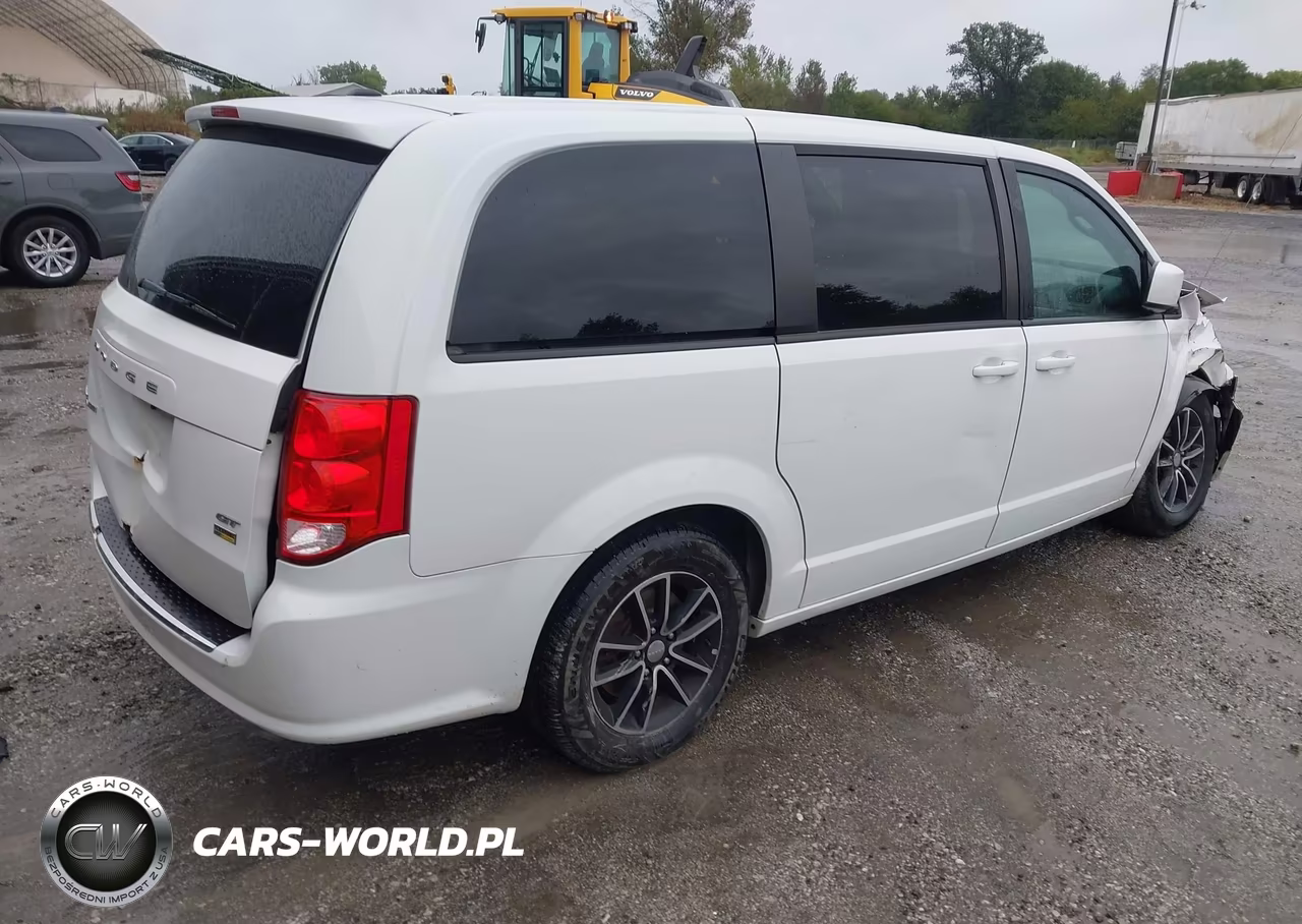 2018 Dodge Grand Caravan Gt VIN:2C4RDGEGXJR254414 - 4