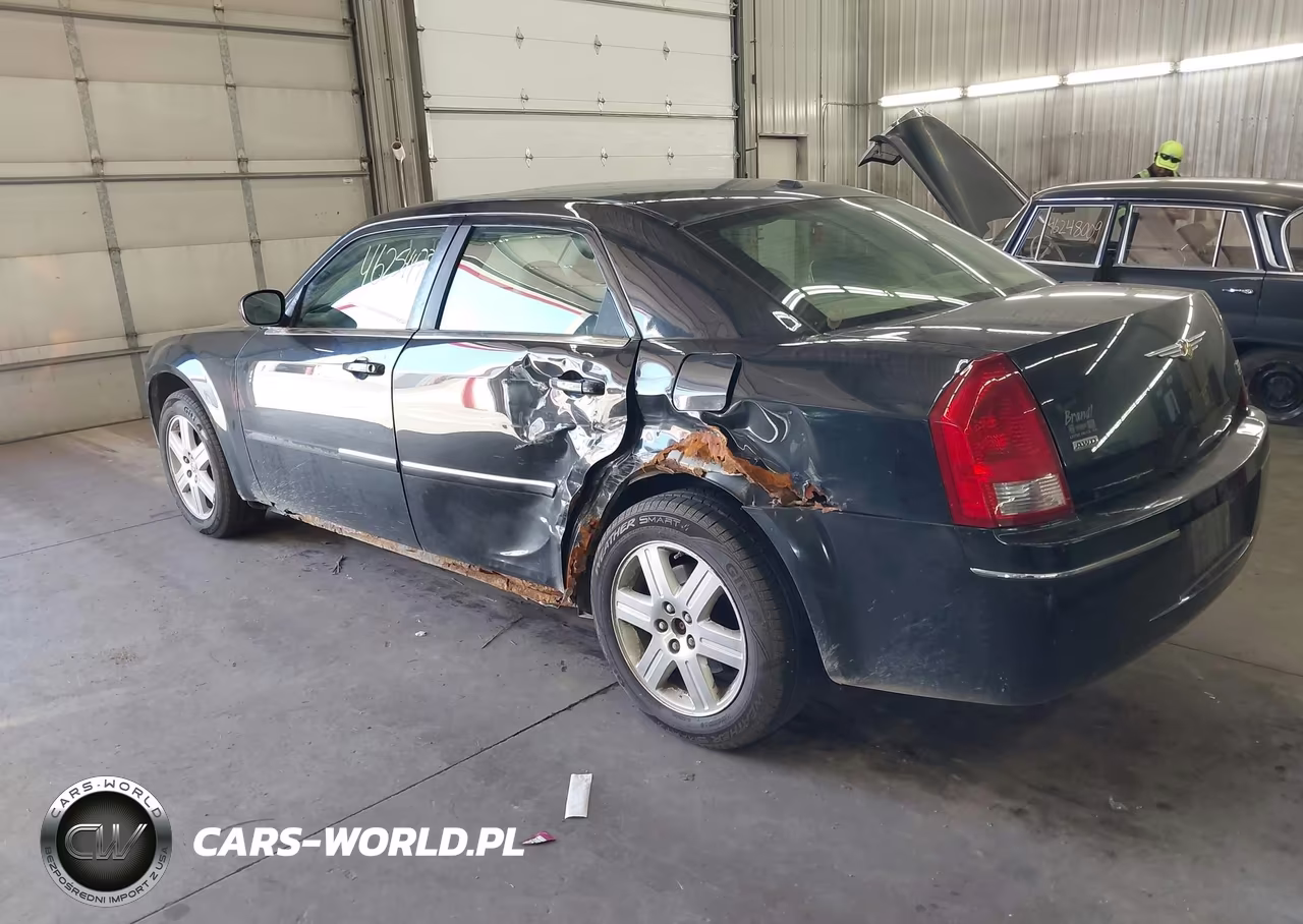 2006 Chrysler 300 Touring VIN:2C3KK53G86H537796 - 3