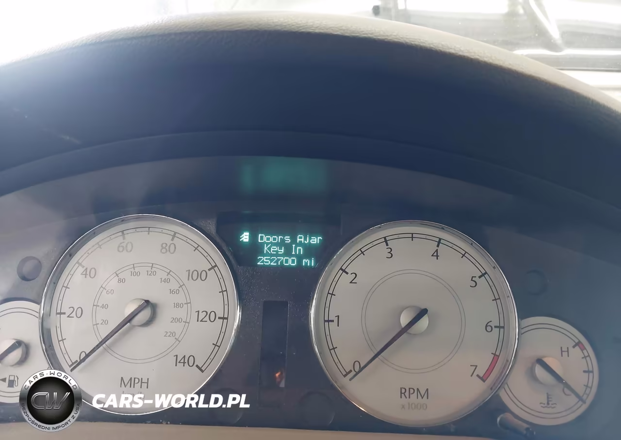 2006 Chrysler 300 Touring VIN:2C3KK53G86H537796 - 7