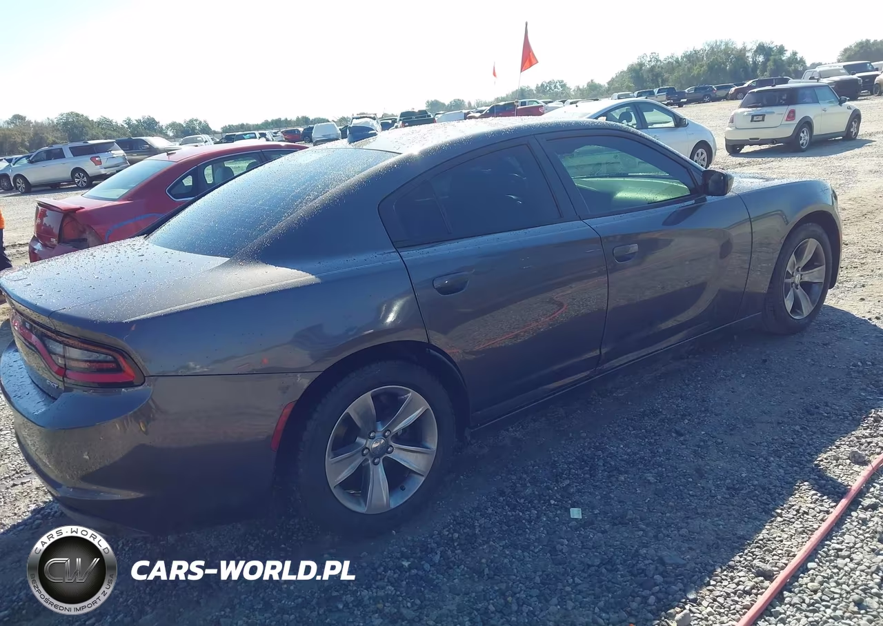 2016 Dodge Charger Sxt VIN:2C3CDXHG9GH203636 - 4