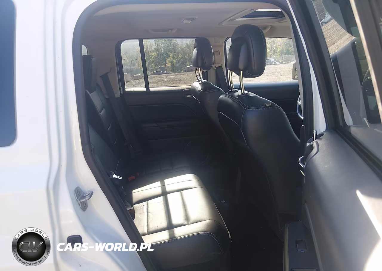 2015 Jeep Patriot High Altitude Edition VIN:1C4NJRFB1FD239994 - 8