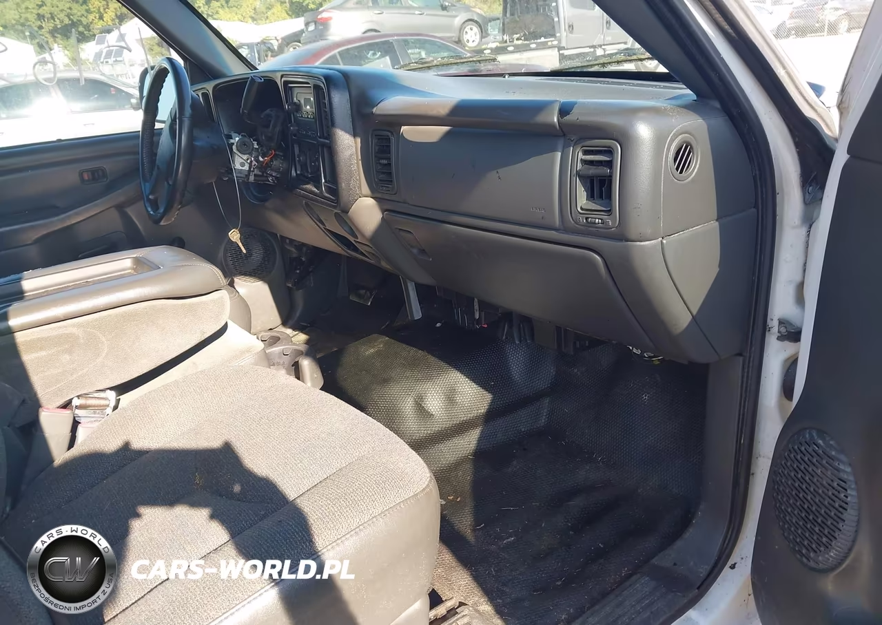 2006 GMC Sierra 1500 Work Truck VIN:3GTEC14X36G264019 - 5