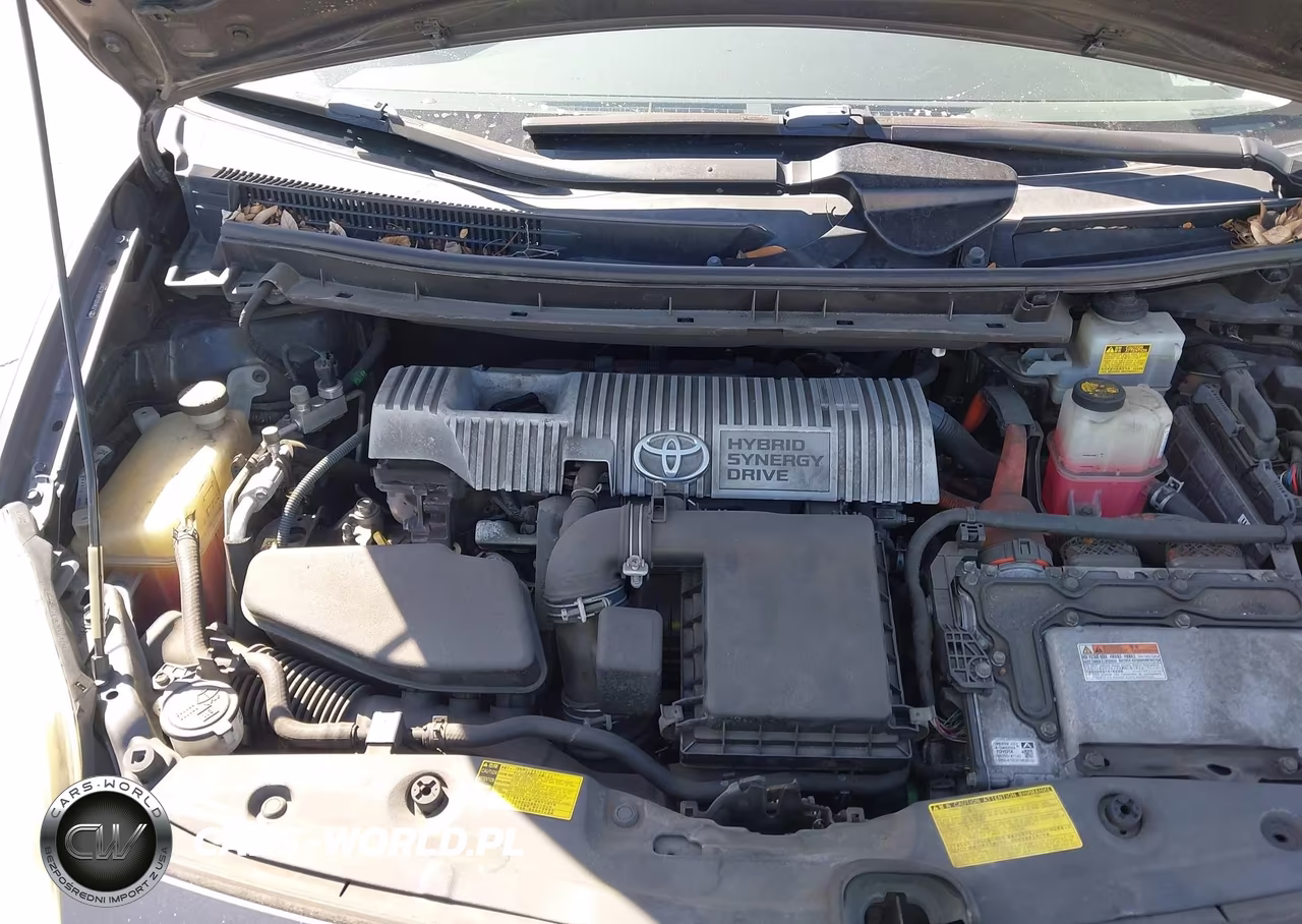 2011 Toyota Prius Four VIN:JTDKN3DUXB1403392 - 10
