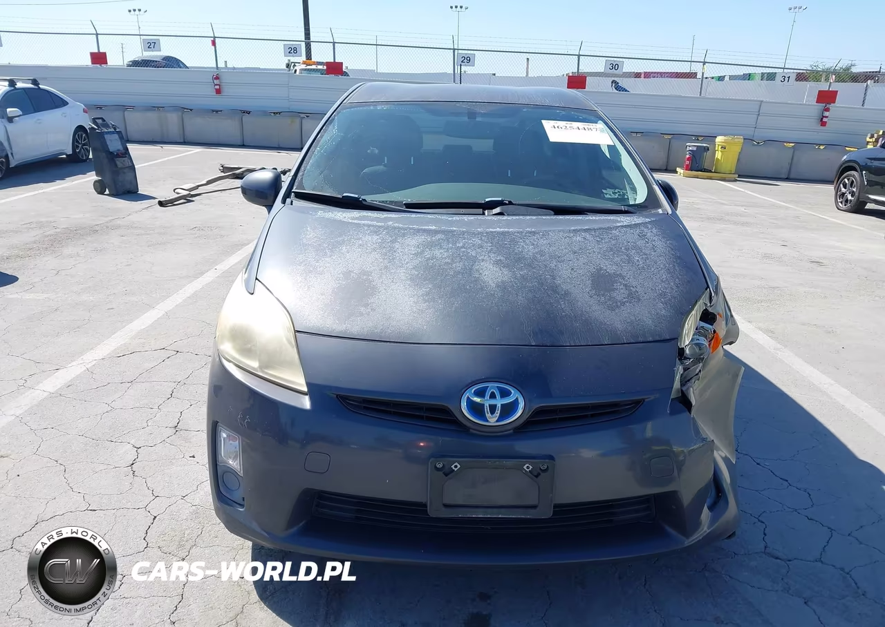 2011 Toyota Prius Four VIN:JTDKN3DUXB1403392 - 12
